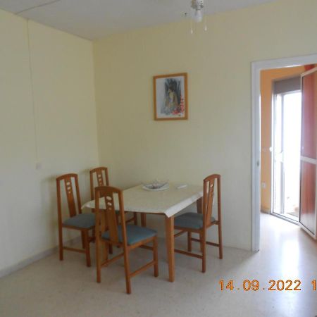 Apartment On The Sea Torrevieja Eksteriør bilde